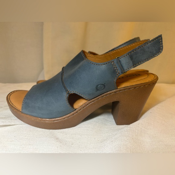 Born Blue Genuine Leather Slingback Peep Toe Heels Clogs Cushioned Size 10 NWOT - Picture 13 of 14